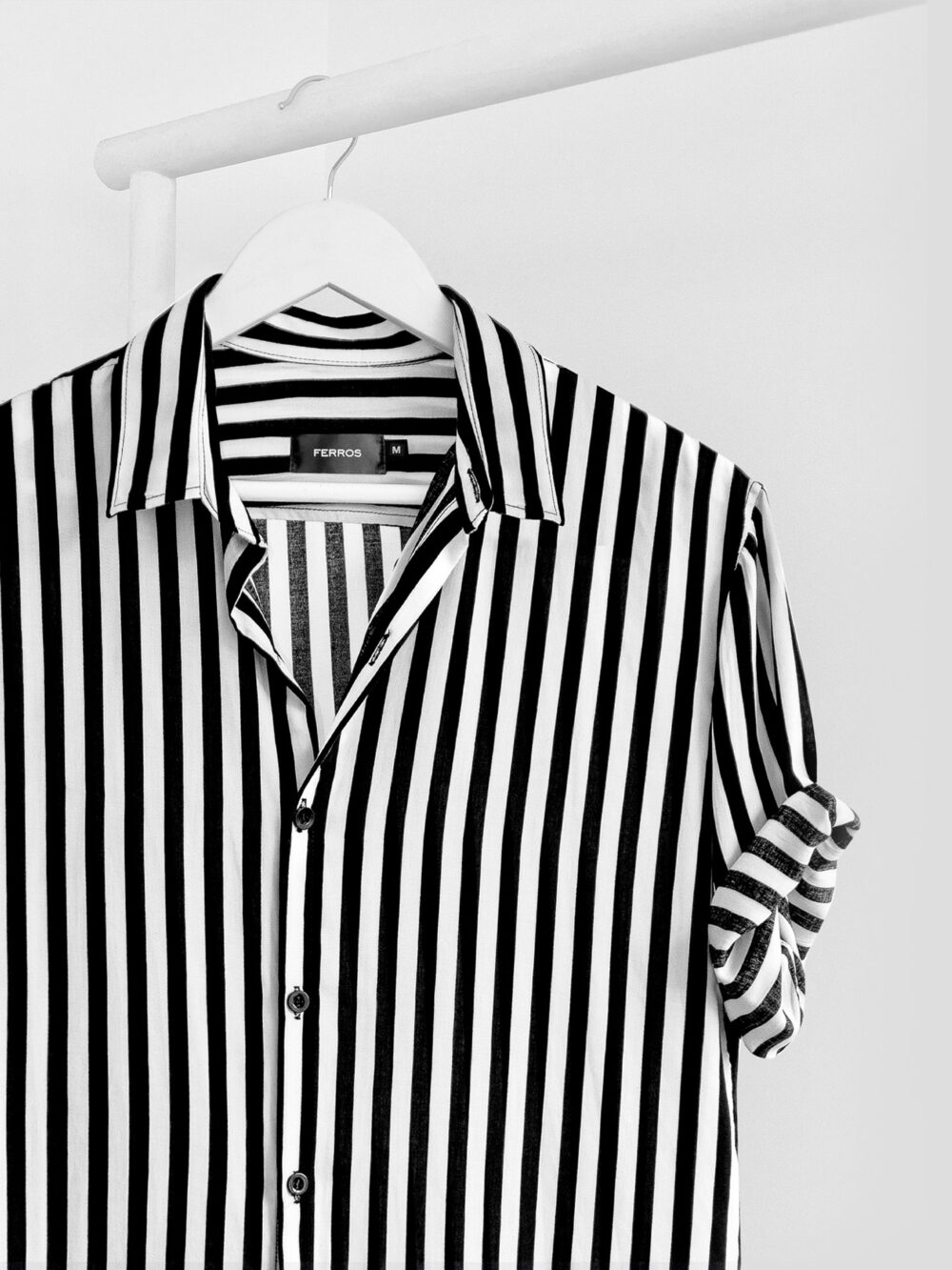 BLACK & WHITE KILLER SHIRT